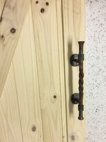 Nature Iron Handle W-B4