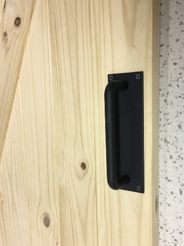 Black Handle W-B3